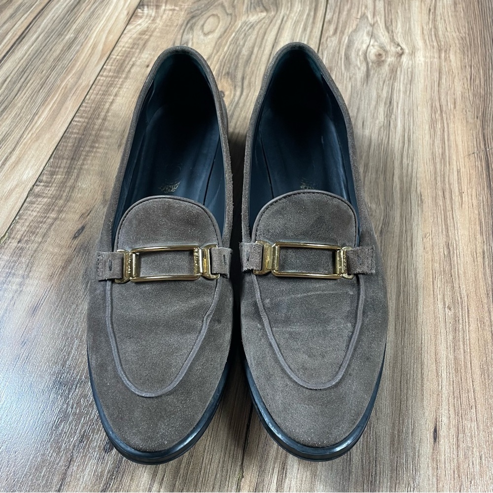 TOD’S Loafers Slip On Gold Hardware Brown Suede Size 8.5 Women’s